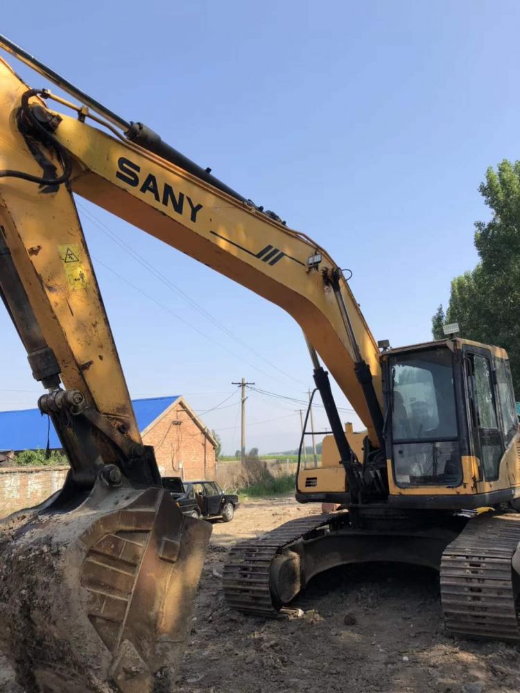 三一重工 sy215c-8s 挖掘机