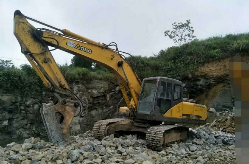 晋工jgm924挖掘机