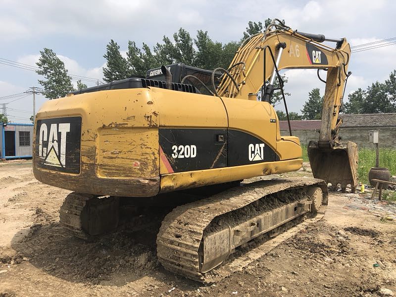 卡特彼勒 320d 挖掘机