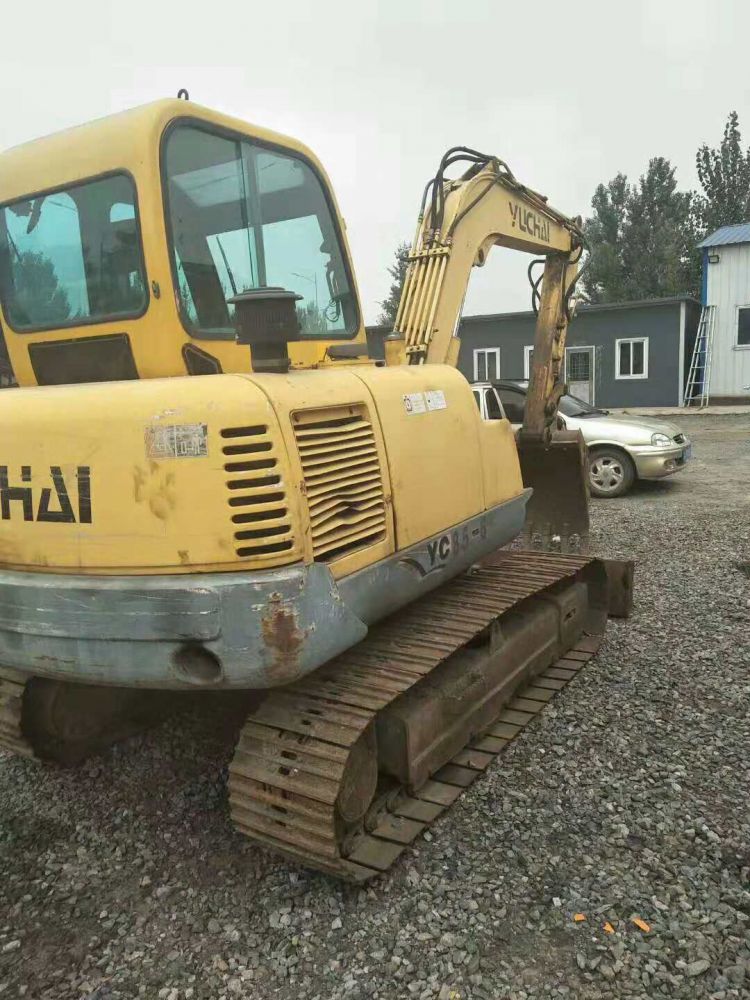 玉柴yc60-6 挖掘机