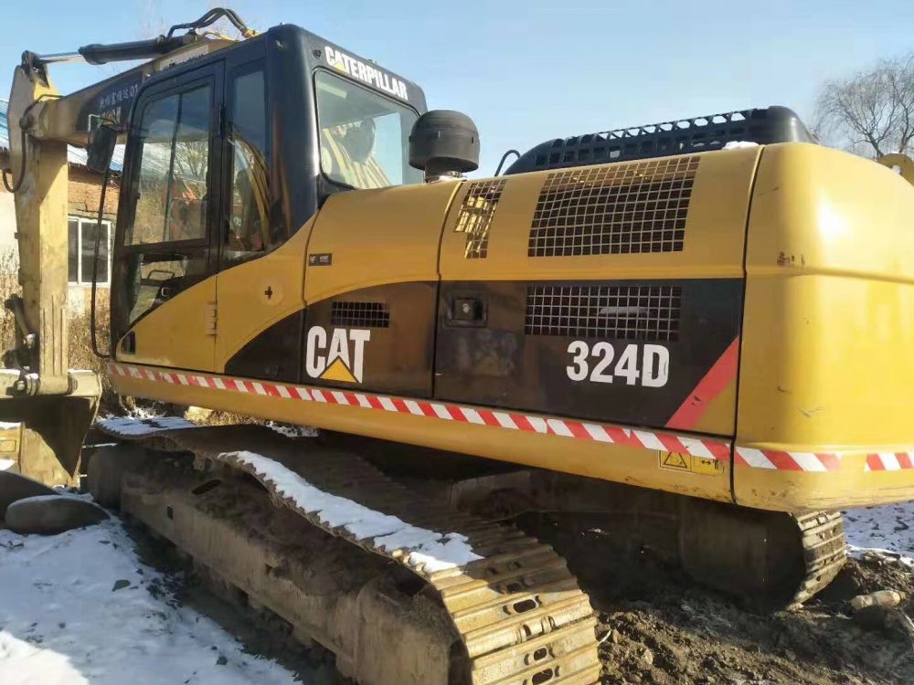 卡特彼勒 324d 挖掘机