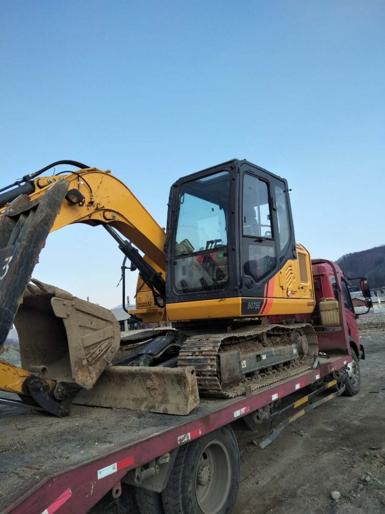 柳工clg9075e 挖掘机