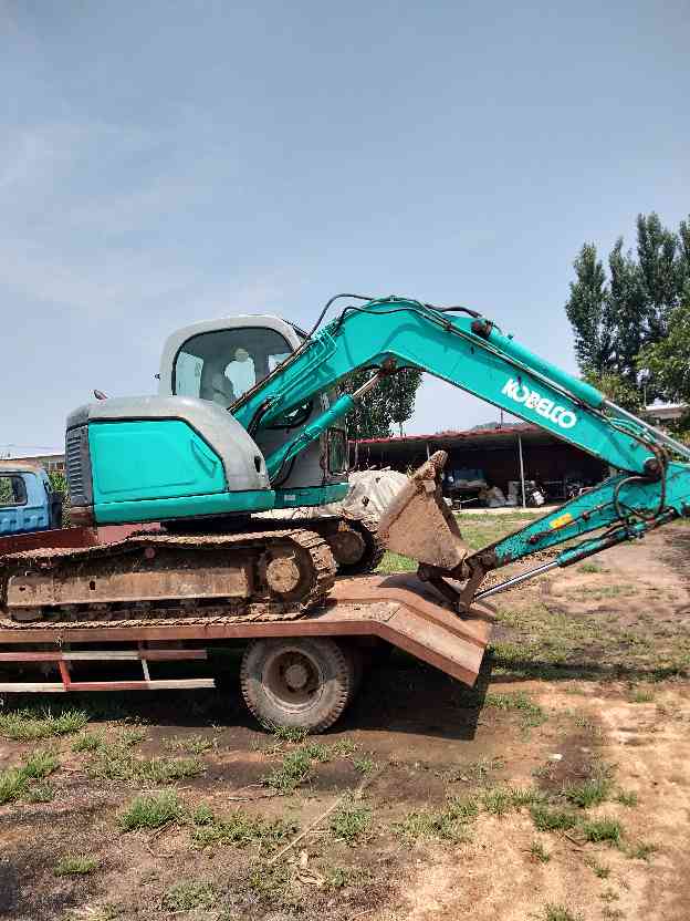 神钢sk70sr1es挖掘机