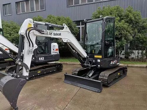 360°全景揭开山猫e27z挖掘机的神秘面纱!