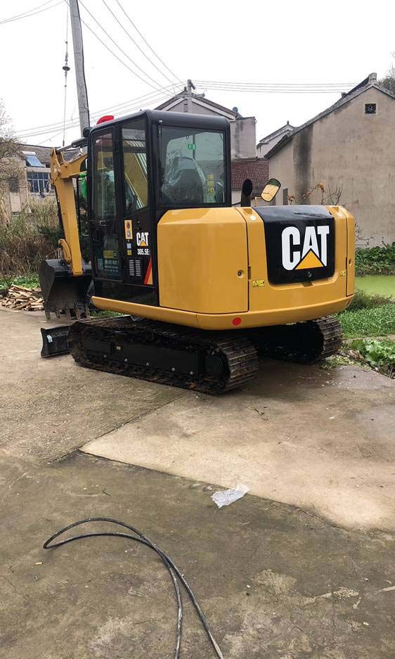 cat305.5e2