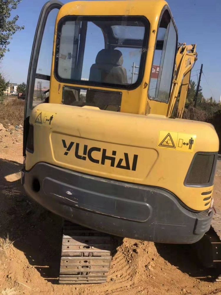 玉柴yc85-8 挖掘机