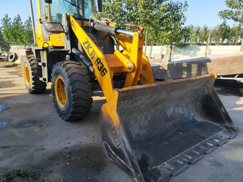 中科聚峰 zl936 装载机