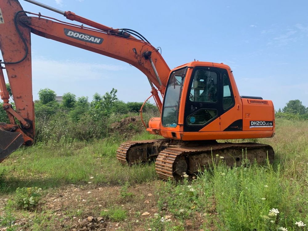 斗山dh150 挖掘机