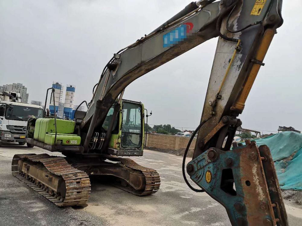 徐挖xcg220lc8挖掘机