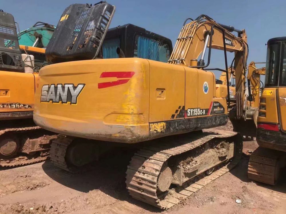 三一重工sy125c挖掘机