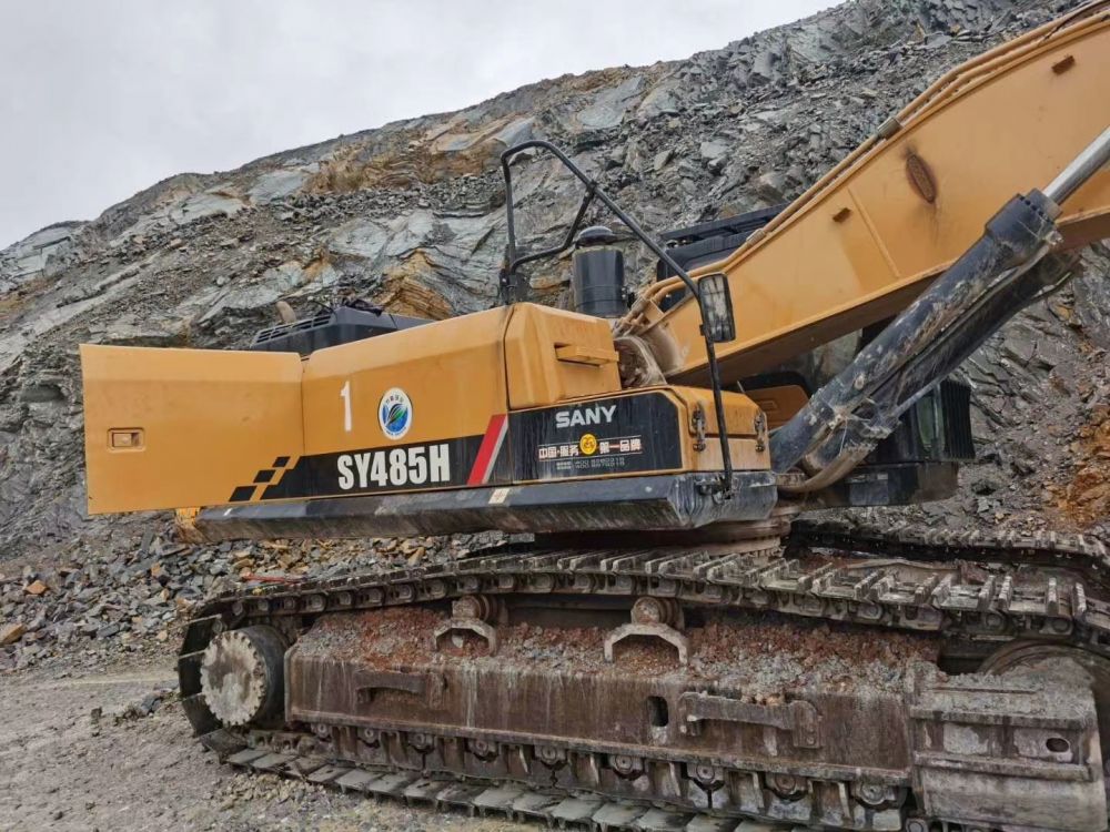 三一重工sy485h挖掘机