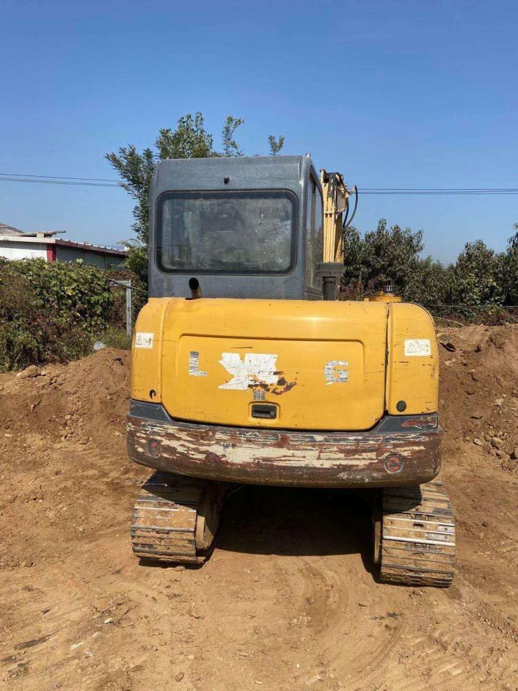 柳工clg906d挖掘机